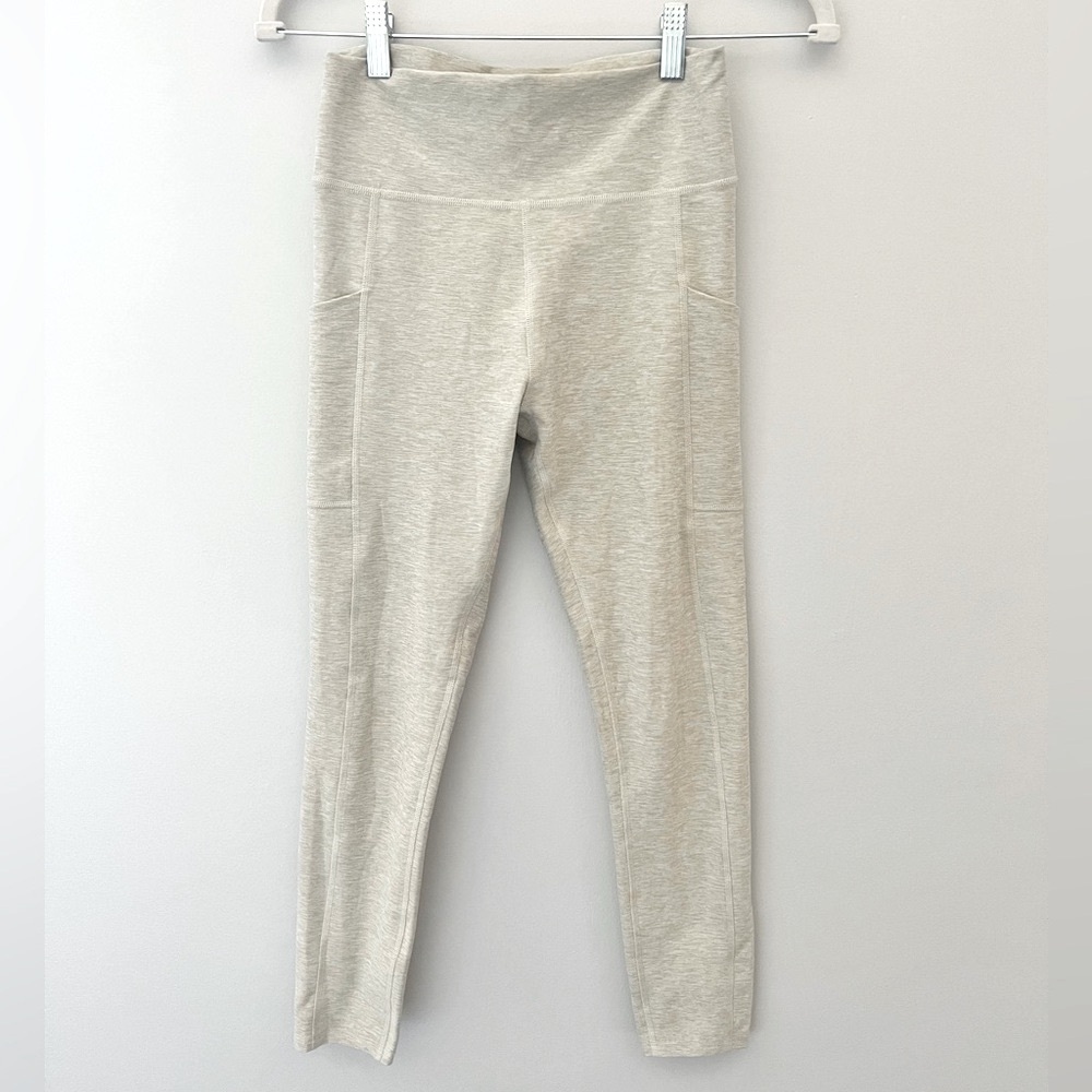 Abercrombie & Fitch Heathered Oatmeal Workout Leggings with Pockets | Size XS